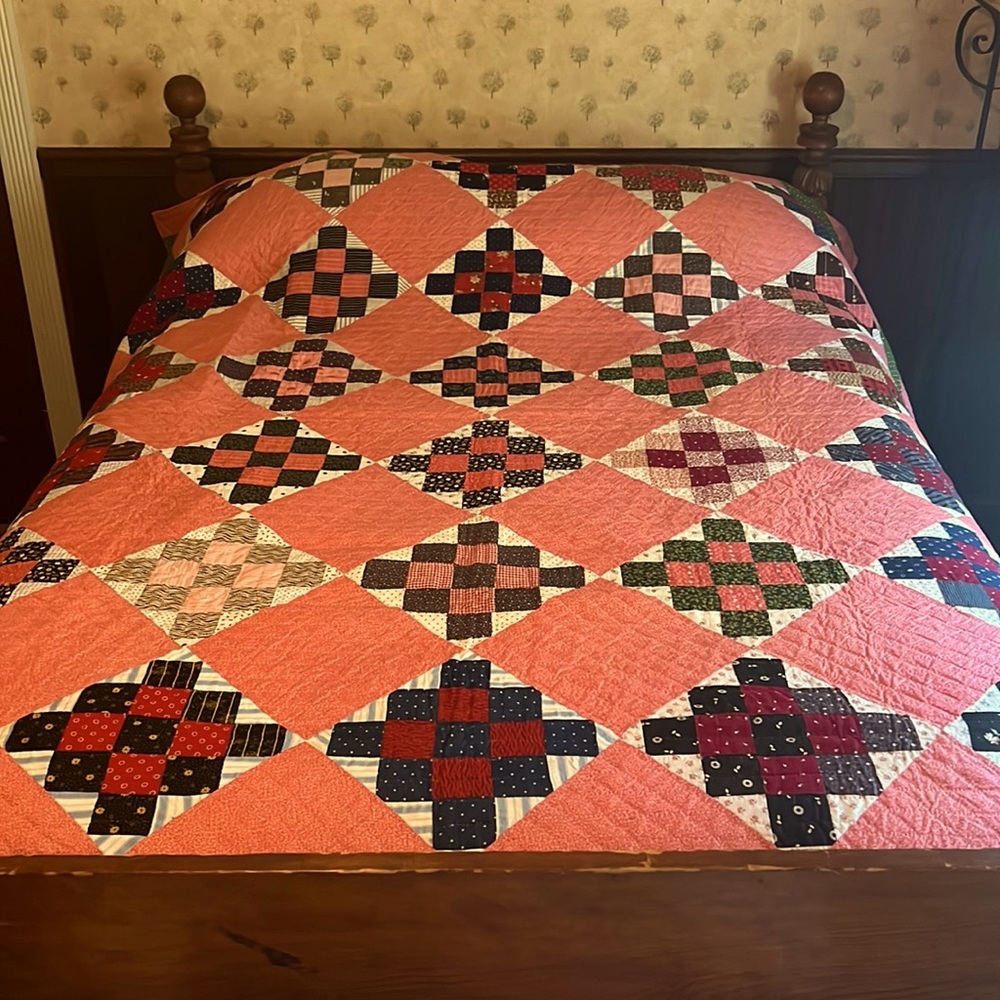 Vintage quilt 1890  “9-Patch Variation” Mint!